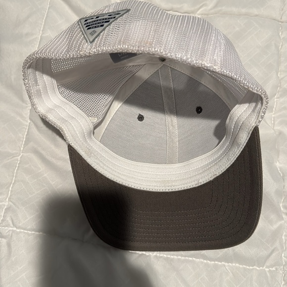 Columbia PFG Hat Flexfit - Picture 6 of 7